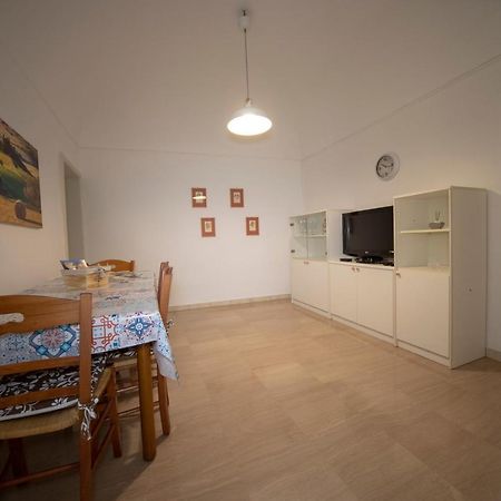 Casa Vacanza Da Dina Modica Exteriör bild