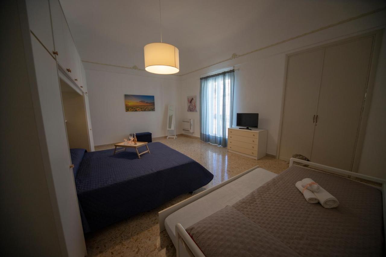 Casa Vacanza Da Dina Modica Exteriör bild
